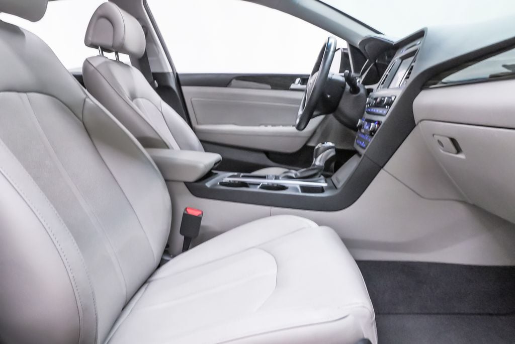 2017 Hyundai Sonata Limited - Photo 14