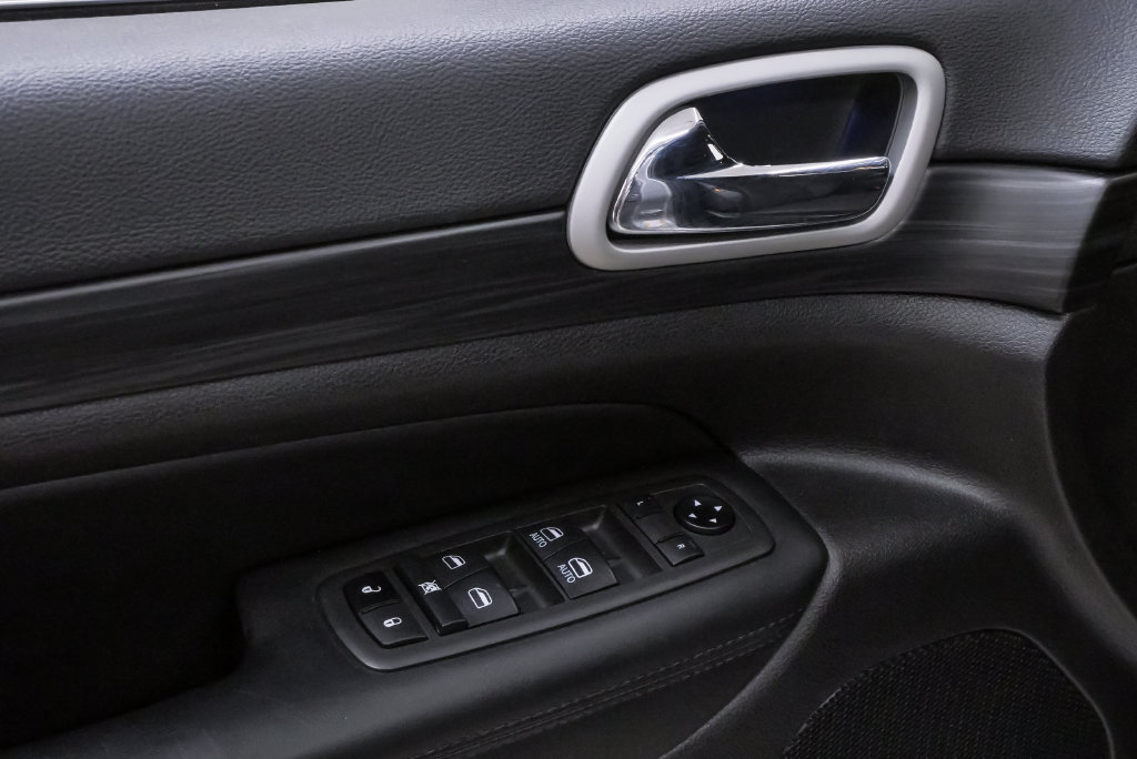 2021 Jeep Grand Cherokee Laredo E - Photo 24