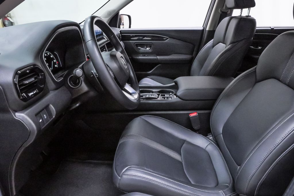 2024 Honda Pilot EX-L - Photo 8