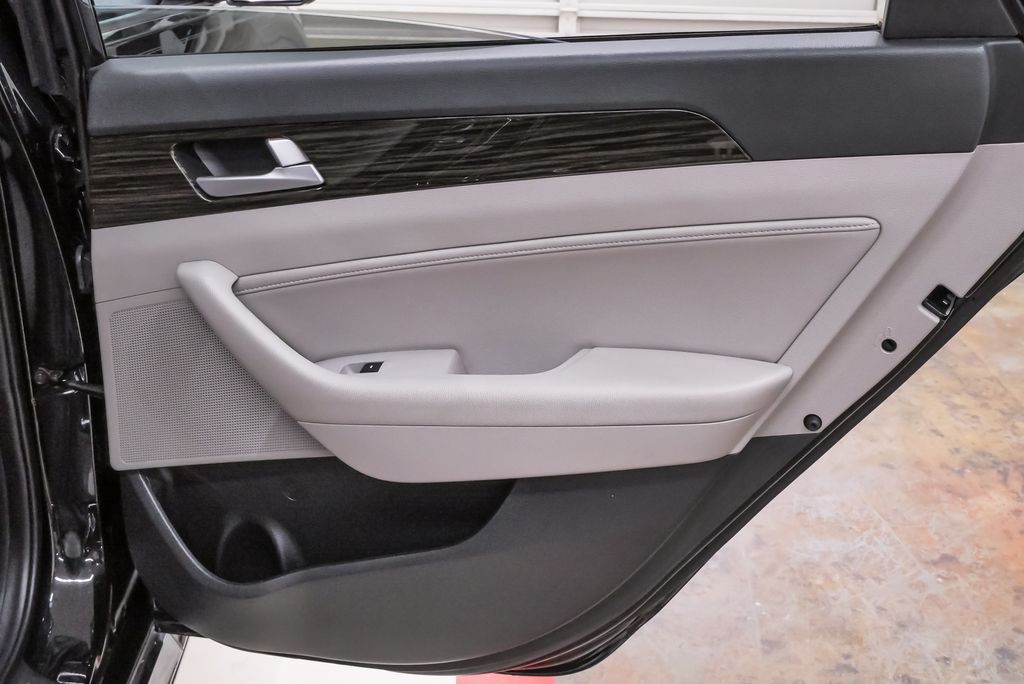 2017 Hyundai Sonata Limited - Photo 29