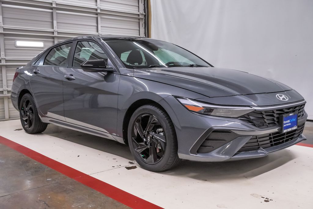 2026 Hyundai Elantra SEL Sport - Photo 5
