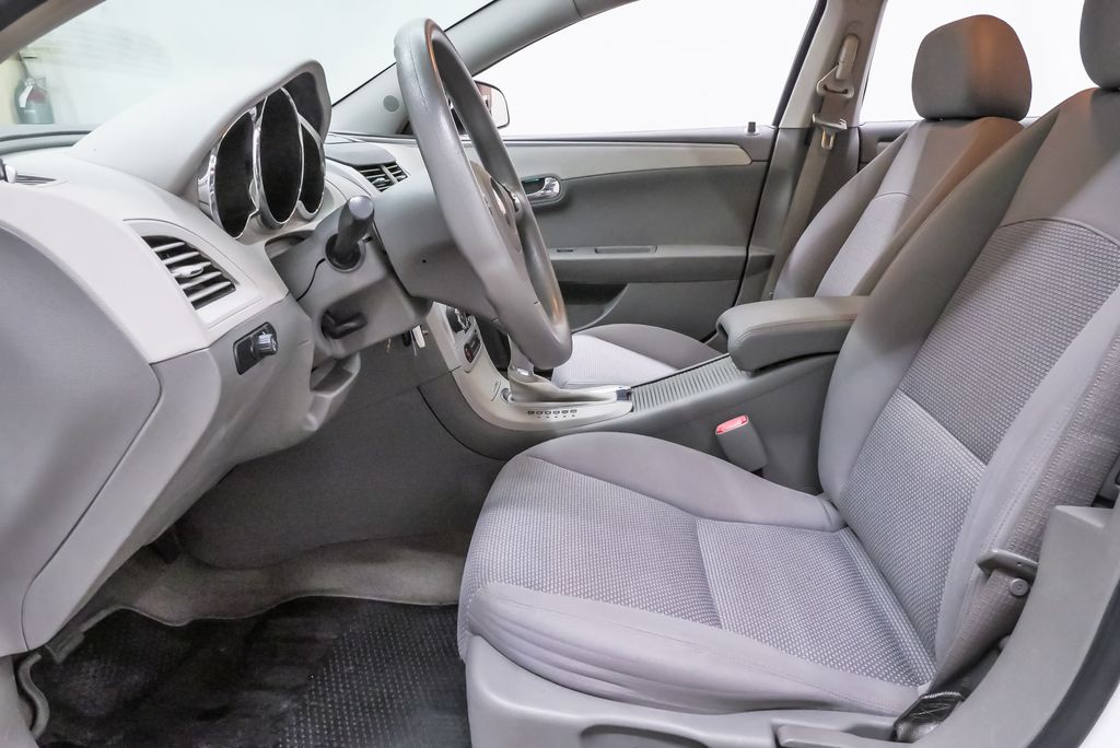 2009 Chevrolet Malibu 1LT - Photo 9