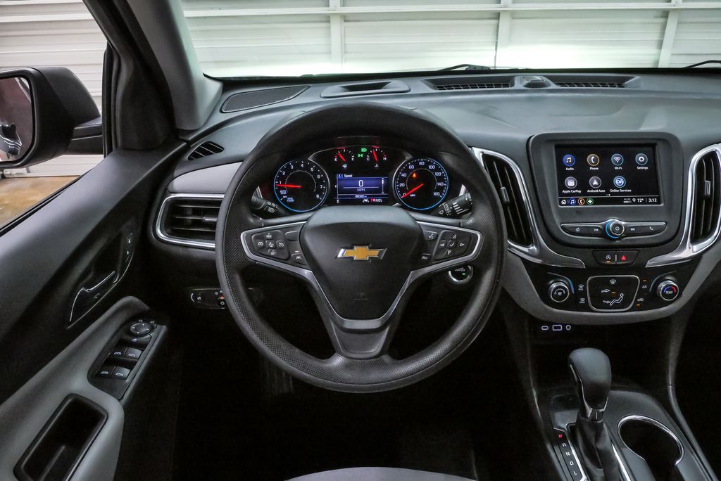 2022 Chevrolet Equinox LS - Photo 19