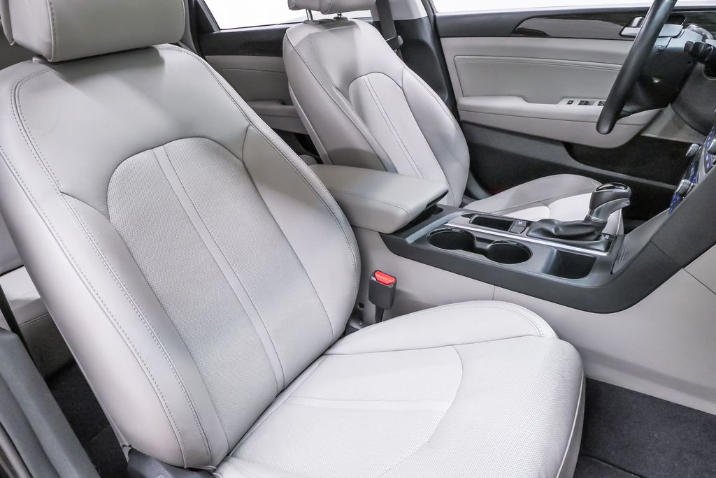 2017 Hyundai Sonata Limited - Photo 15