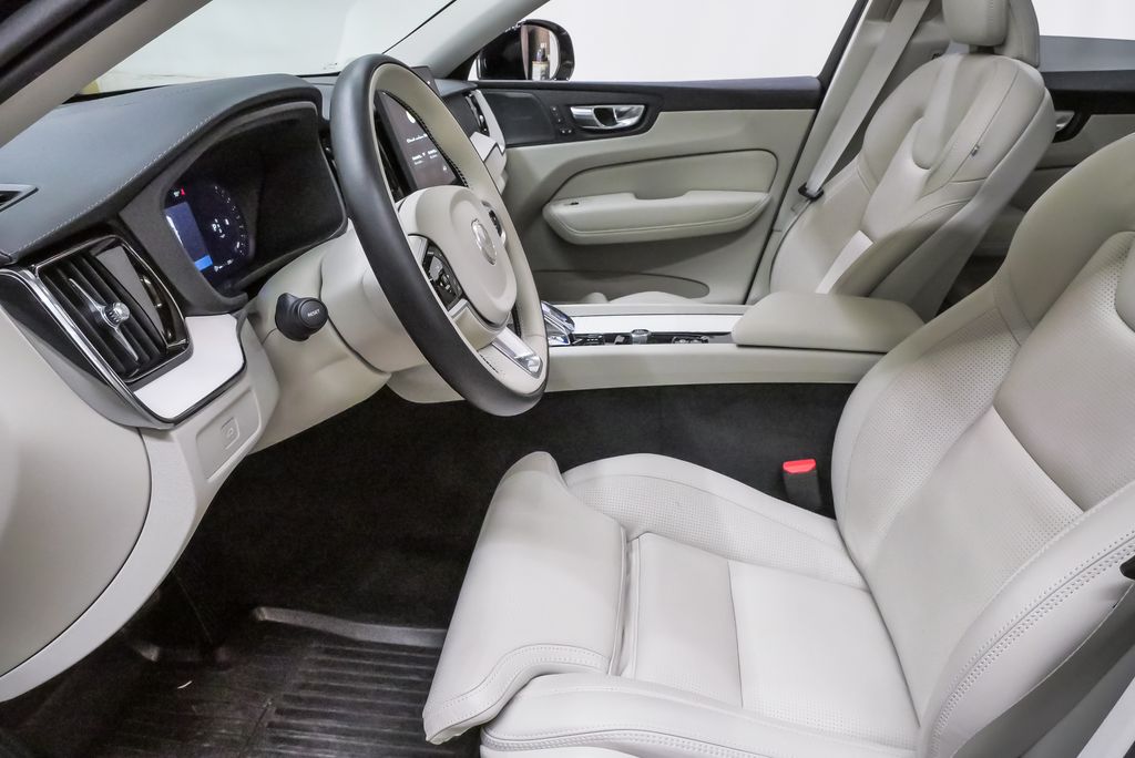 2026 Volvo XC60 Ultra - Photo 9