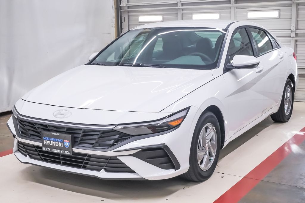 Certified 2026 Hyundai Elantra SE Sedan