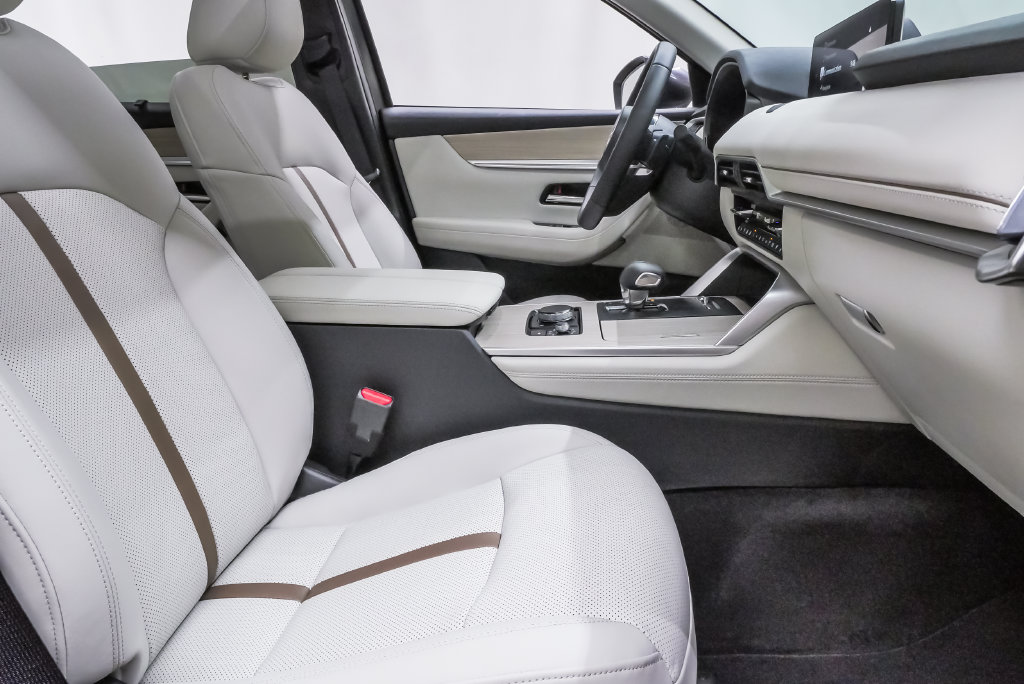 2026 Mazda CX-90 Premium Plus Package - Photo 14