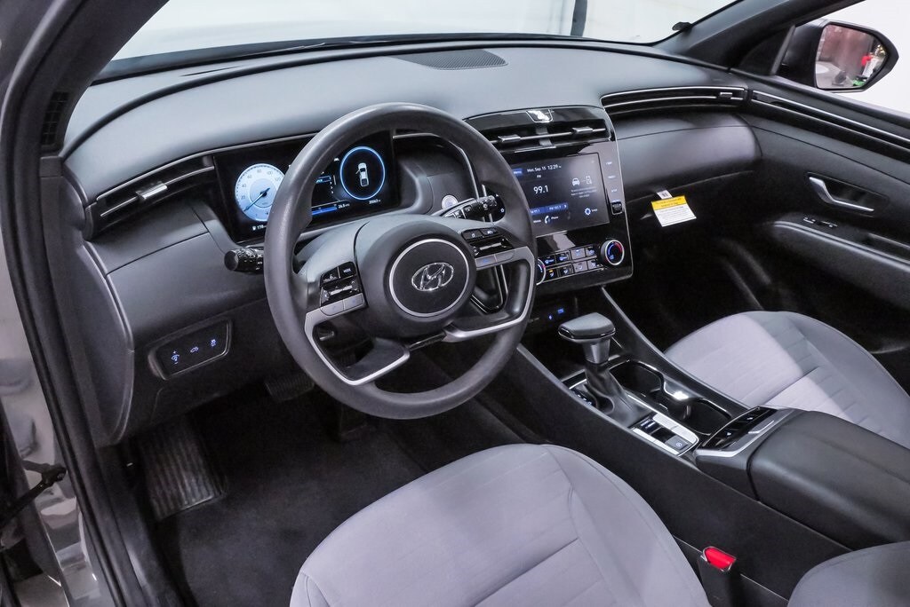 2023 Hyundai Santa Cruz SEL photo 2