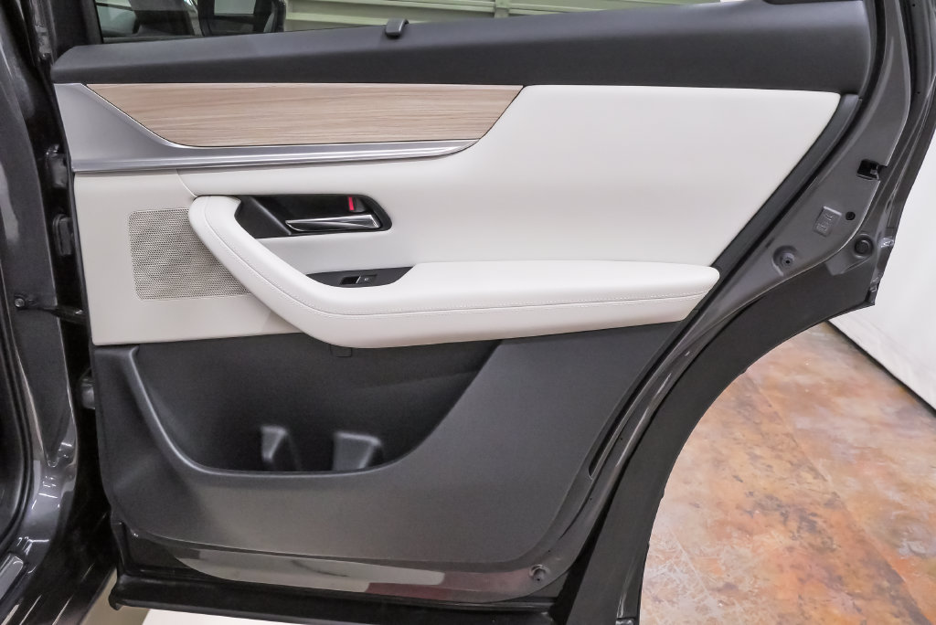 2026 Mazda CX-90 Premium Plus Package - Photo 30