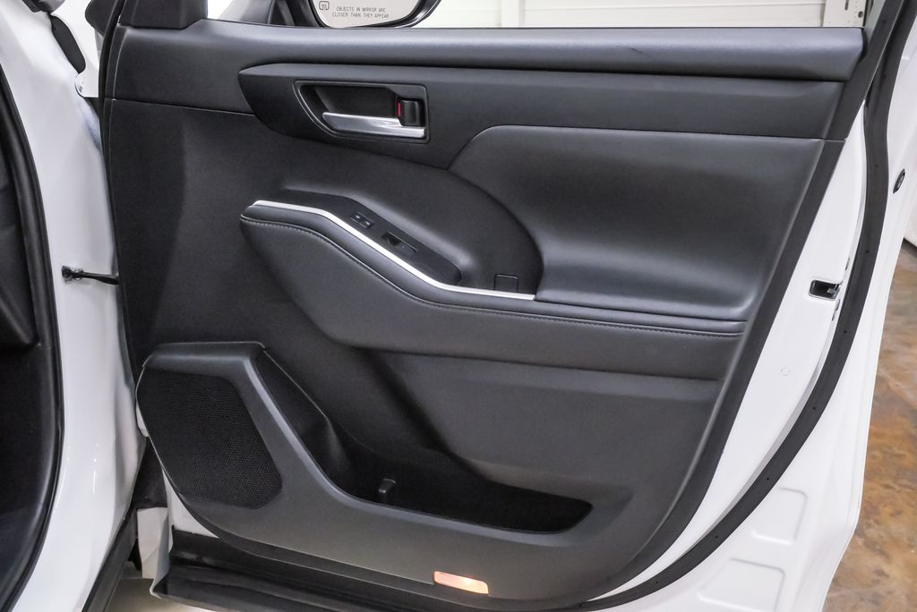 2021 Toyota Highlander XSE - Photo 29