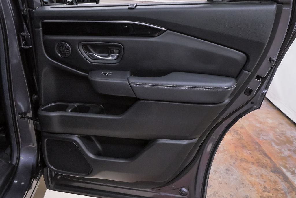 2024 Honda Pilot EX-L - Photo 28