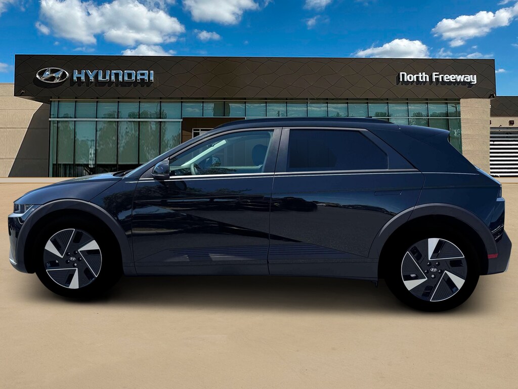 New 2026 Hyundai IONIQ 5 SEL SUV