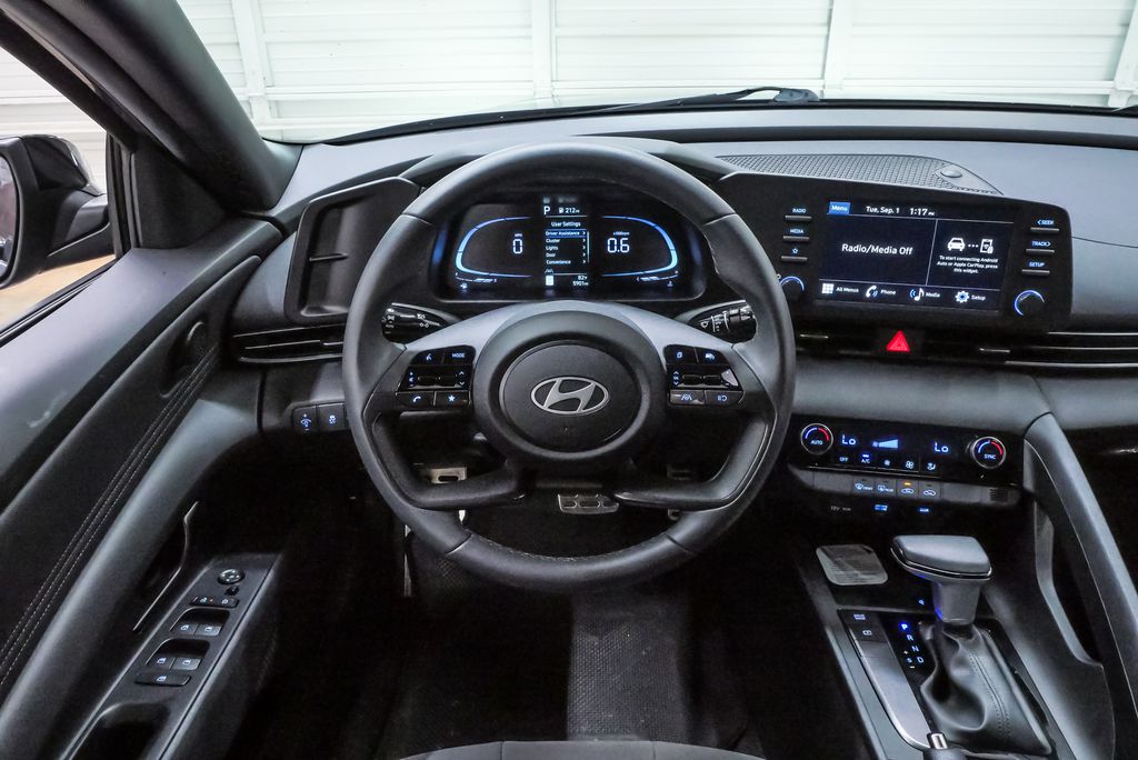 2026 Hyundai Elantra SEL Sport - Photo 19