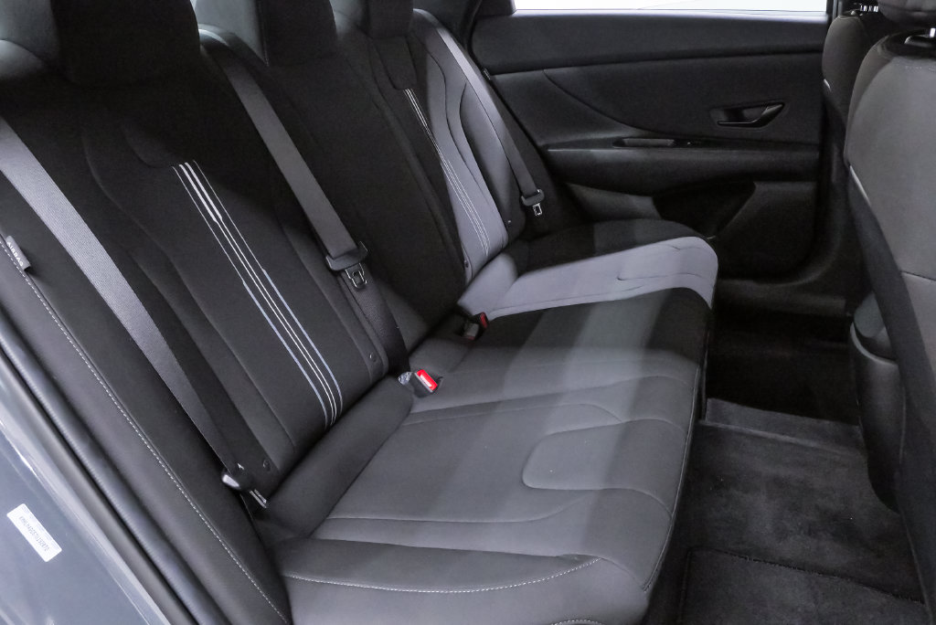 2026 Hyundai Elantra SEL Sport - Photo 11