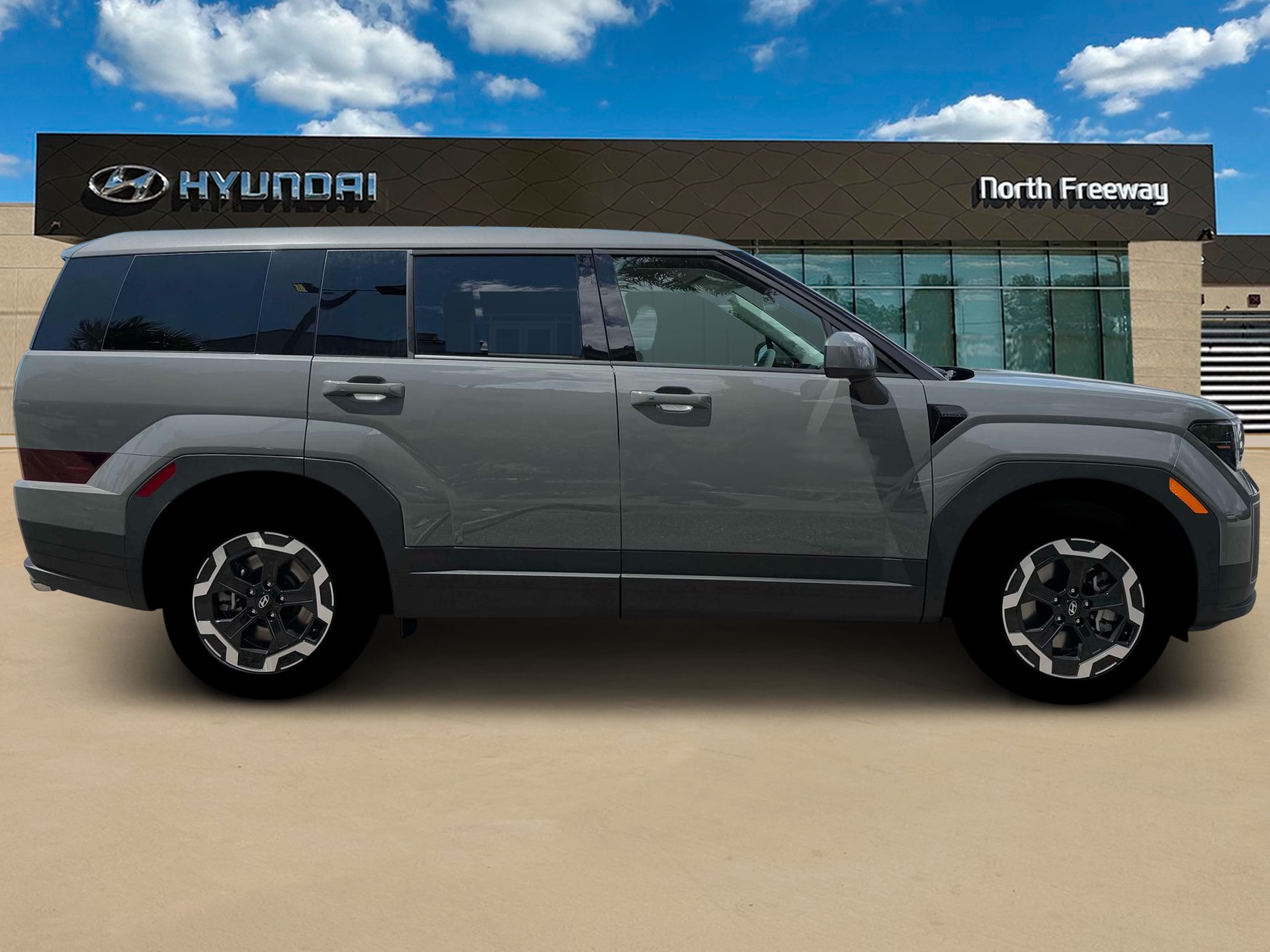 2026 Hyundai Santa Fe SE - Photo 9