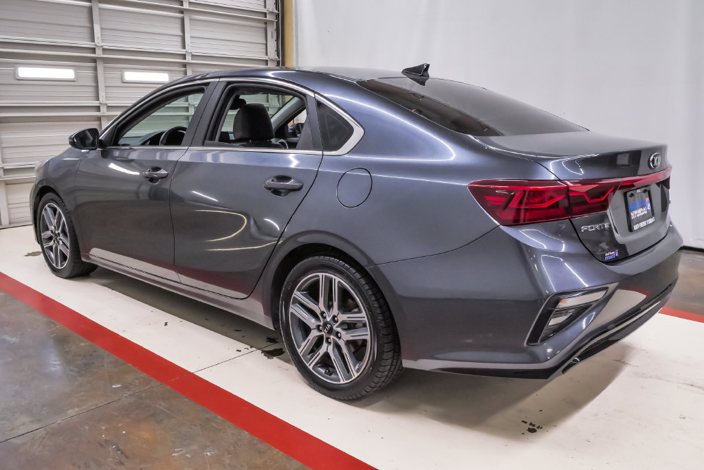 2021 Kia Forte EX - Photo 8