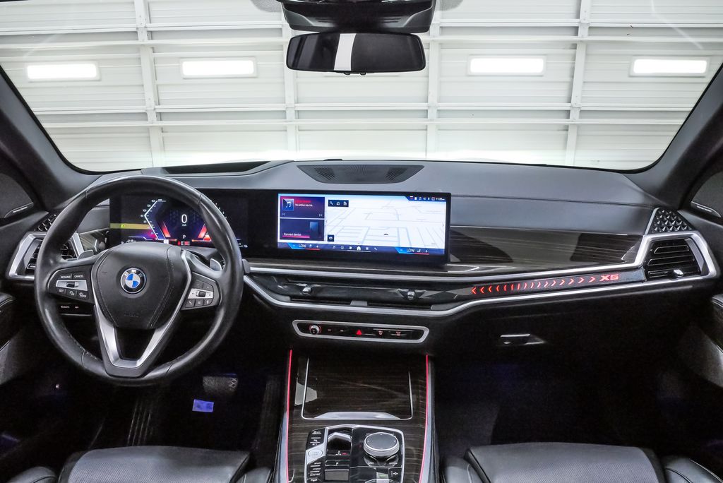 2025 BMW X5 50e - Photo 16