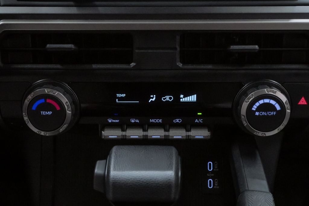 2025 Toyota 4Runner SR5 - Photo 18