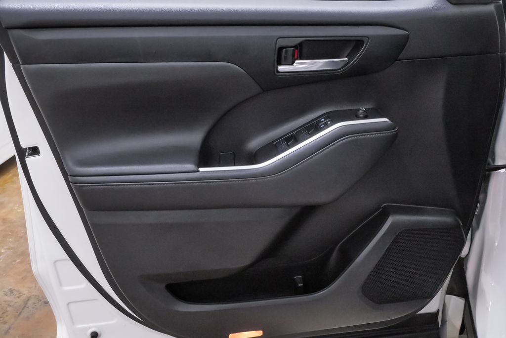 2021 Toyota Highlander XSE - Photo 26
