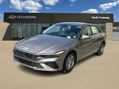 2025 Hyundai Elantra SE Sedan