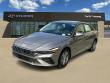 New 2025 Hyundai Elantra SE Sedan