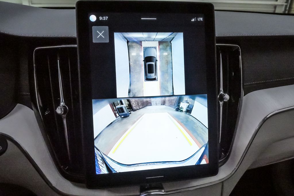 2026 Volvo XC60 Ultra - Photo 24