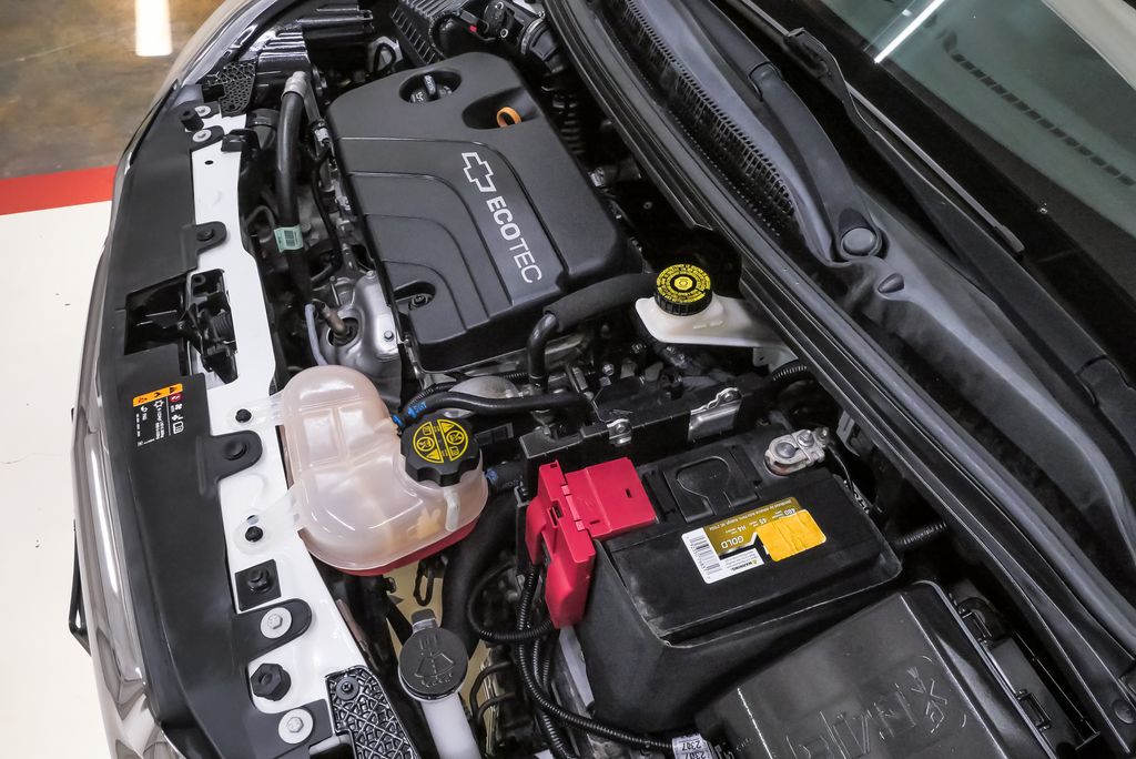 2020 Chevrolet Spark 2LT - Photo 32