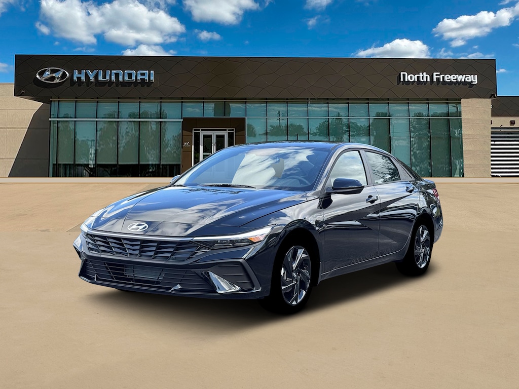 New 2026 Hyundai Elantra SEL Sport Sedan