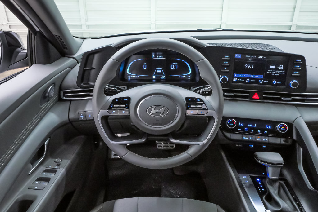 2026 Hyundai Elantra SEL Sport - Photo 19