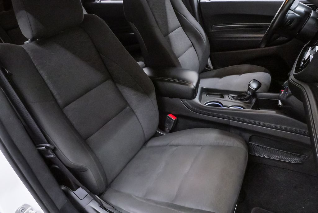 2023 Dodge Durango SXT - Photo 14