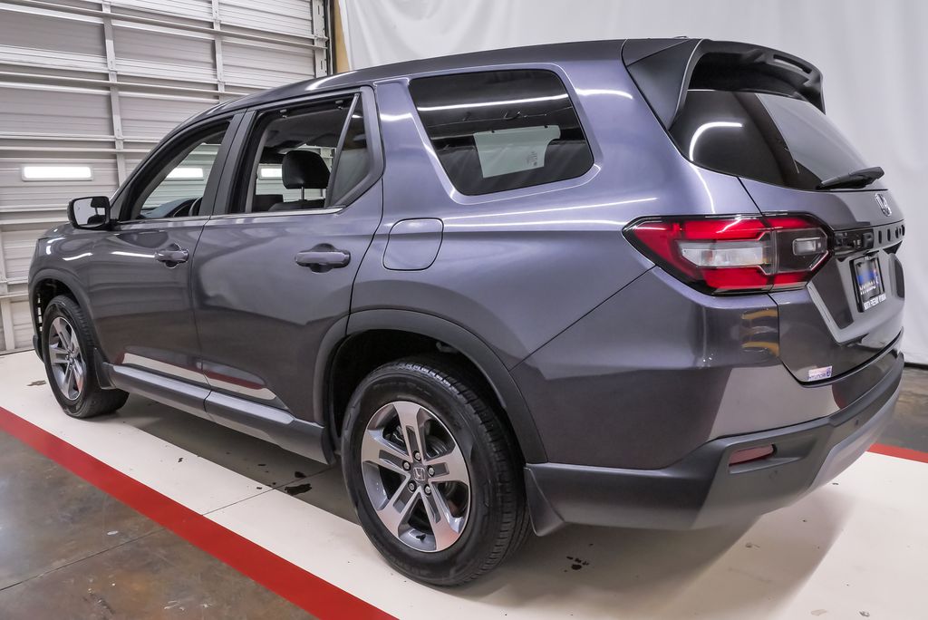 2024 Honda Pilot EX-L - Photo 6