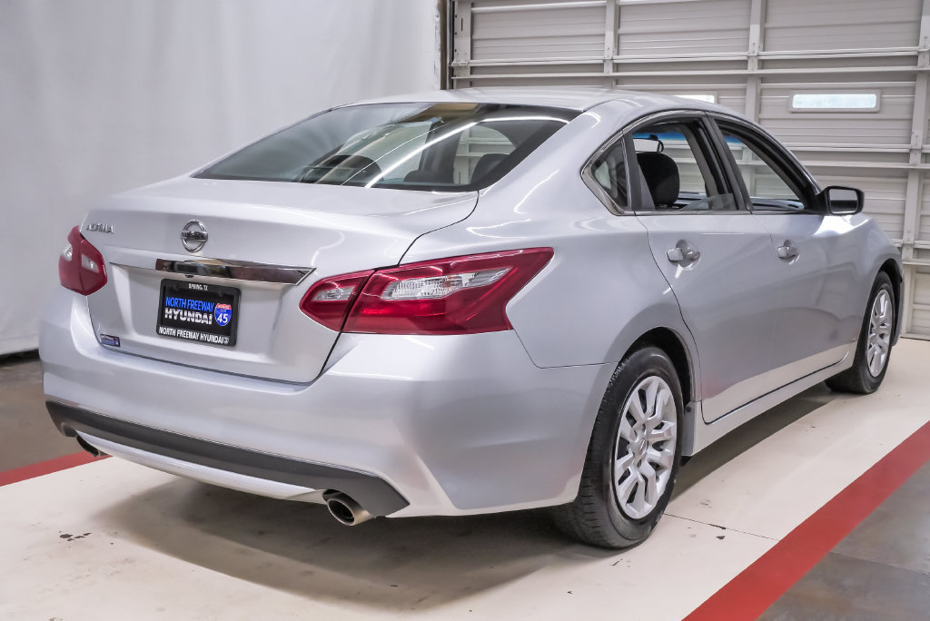 2018 Nissan Altima S - Photo 6
