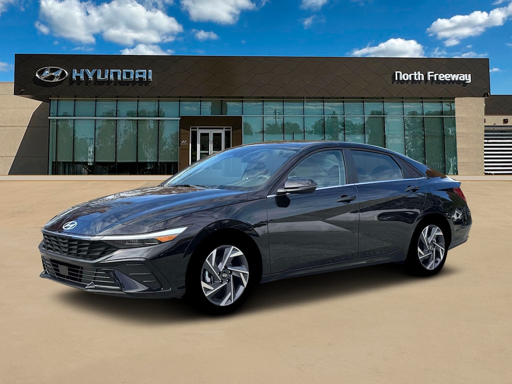 New 2026 Hyundai Elantra Limited Sedan