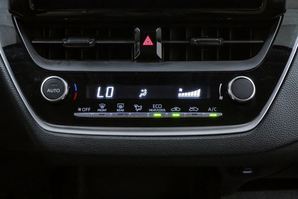 2023 Toyota Corolla LE - Photo 17