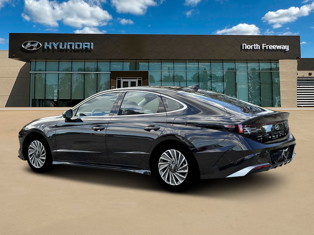 New 2026 Hyundai Sonata Hybrid Limited Sedan