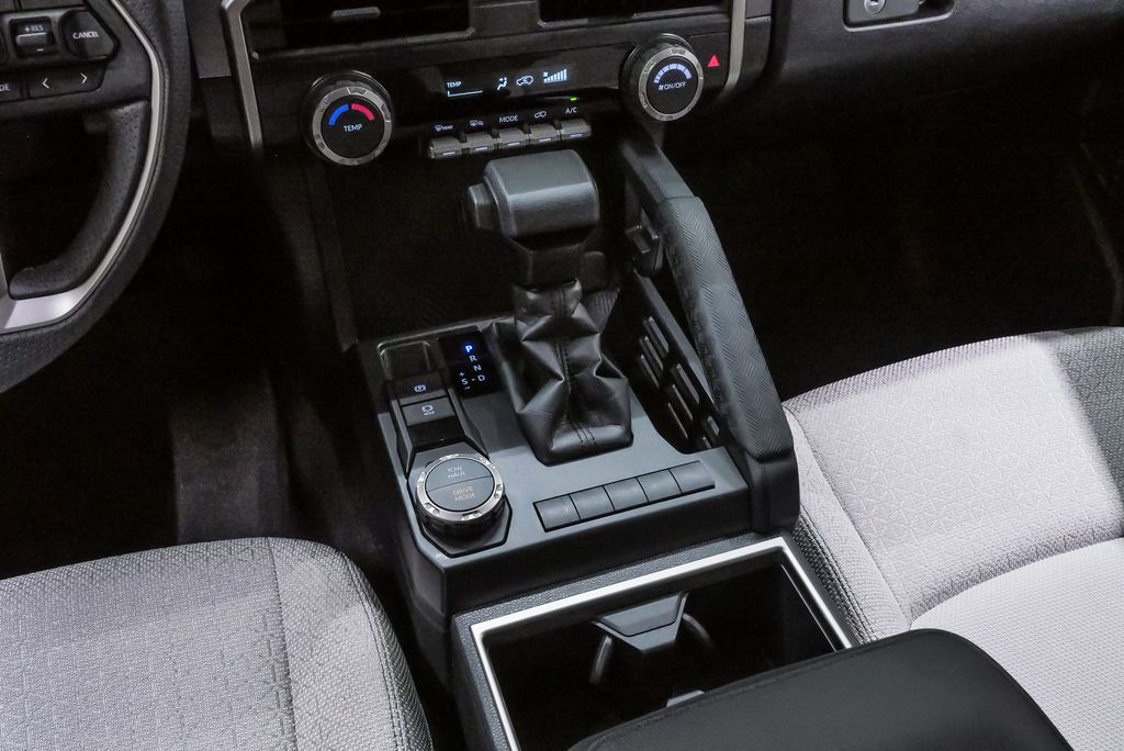 2025 Toyota 4Runner SR5 - Photo 19
