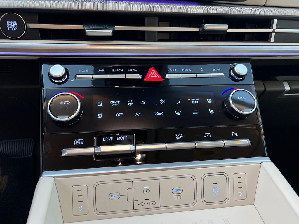 2025 Hyundai Santa Fe Calligraphy - Photo 18