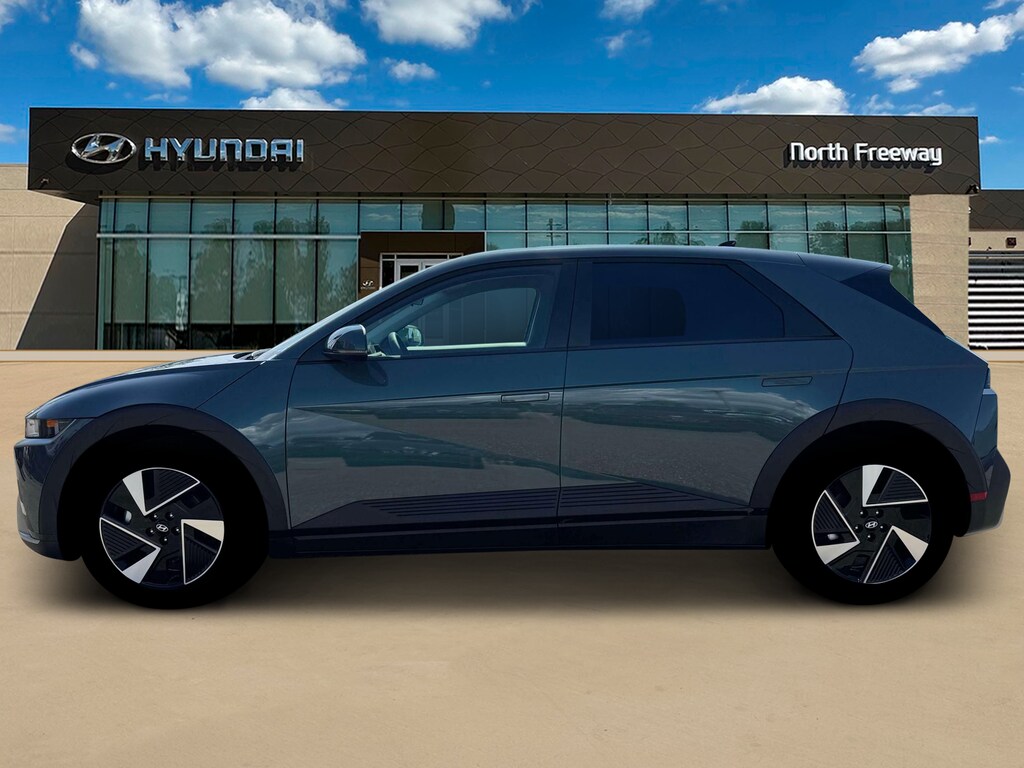 New 2026 Hyundai IONIQ 5 SE SUV