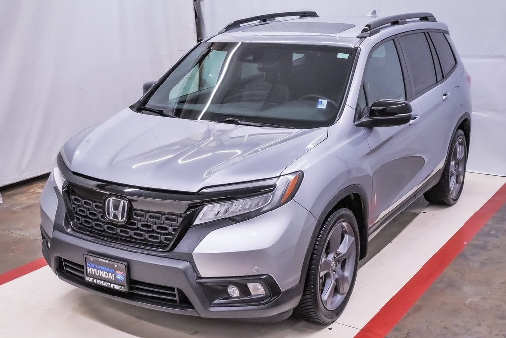 Used 2019 Honda Passport Touring FWD SUV