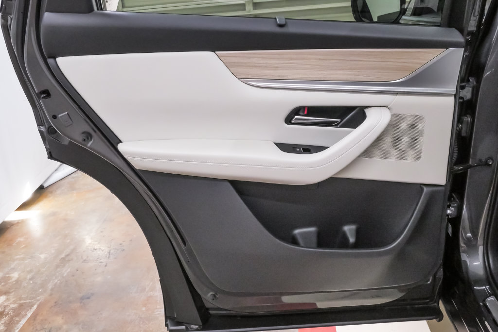 2026 Mazda CX-90 Premium Plus Package - Photo 28