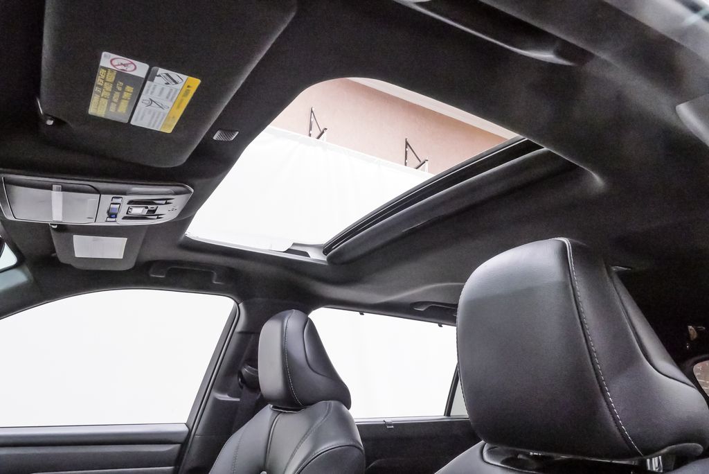 2021 Toyota Highlander XSE - Photo 10