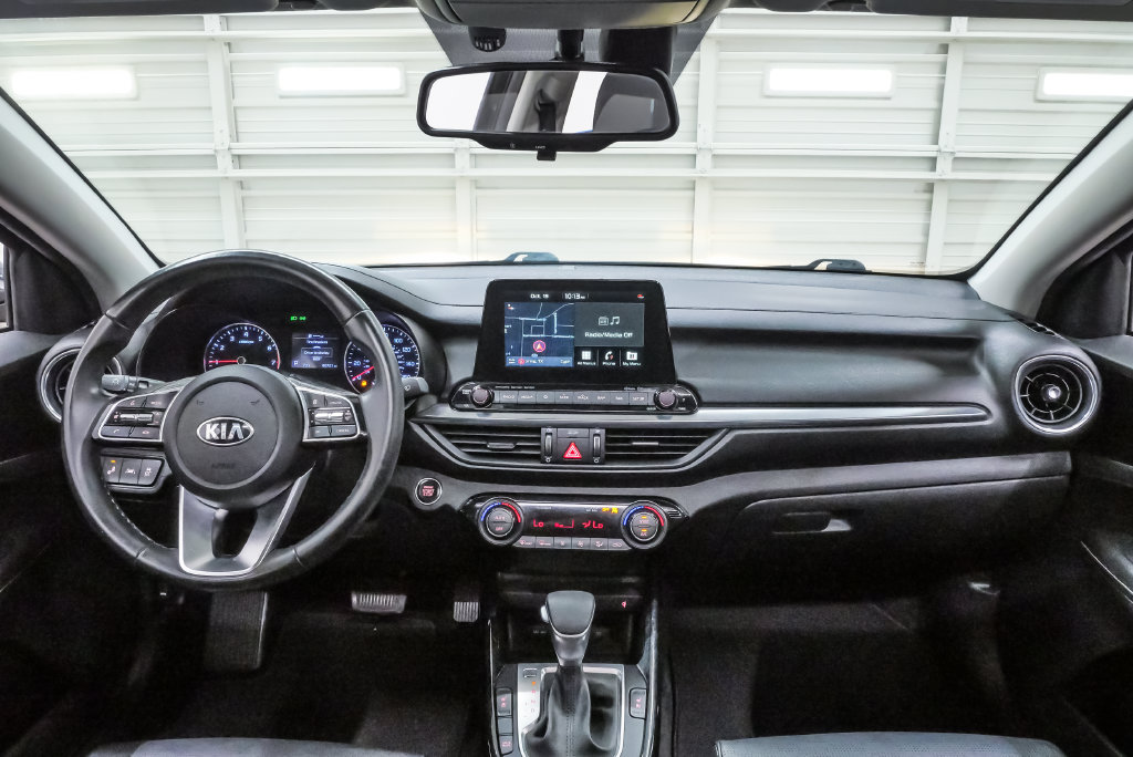 2021 Kia Forte EX - Photo 16