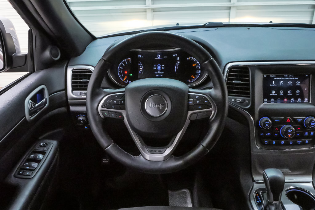 2021 Jeep Grand Cherokee Laredo E - Photo 18