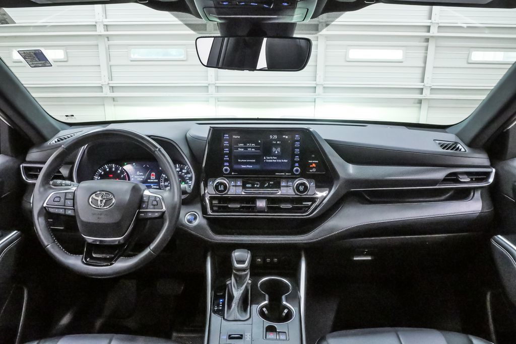 2021 Toyota Highlander XSE - Photo 17