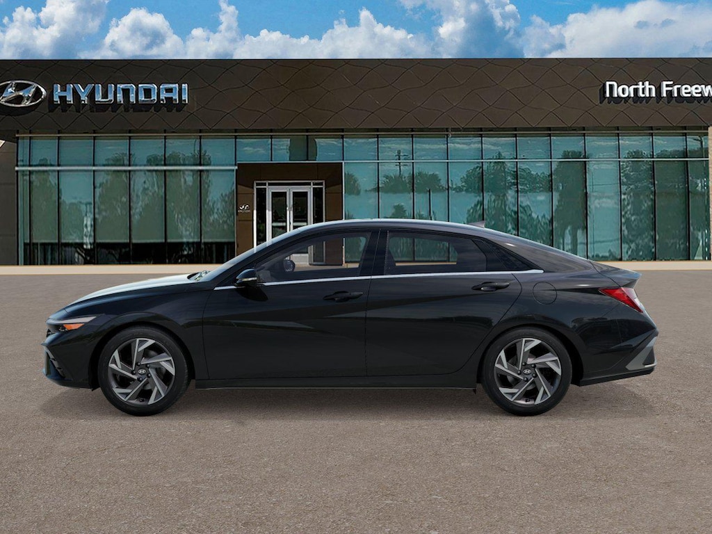New 2026 Hyundai Elantra Limited Sedan