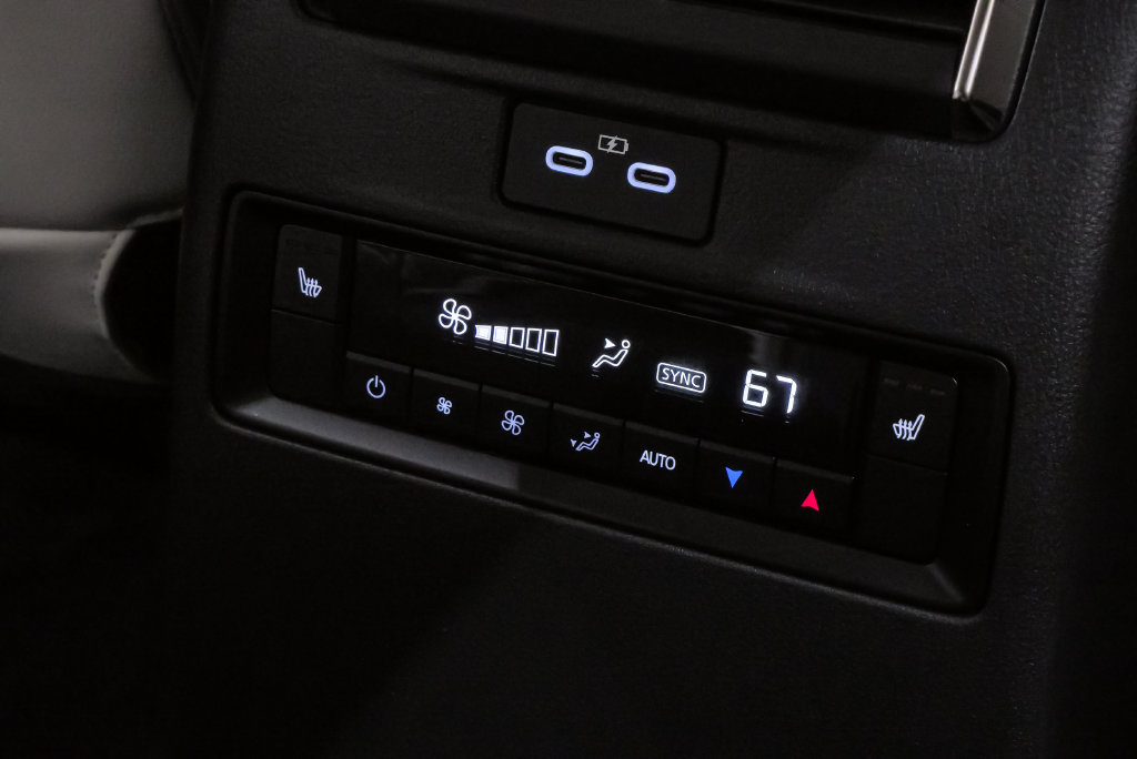 2026 Mazda CX-90 Premium Plus Package - Photo 16