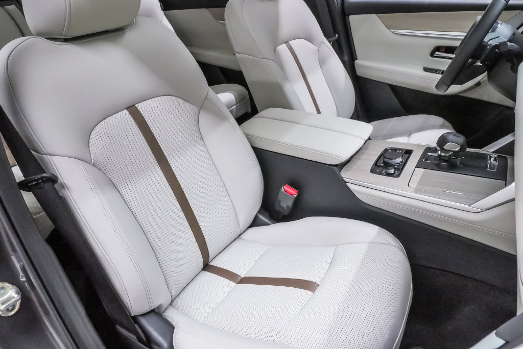 2026 Mazda CX-90 Premium Plus Package - Photo 15