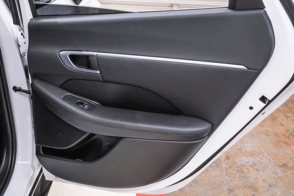 2022 Hyundai Sonata SEL - Photo 28