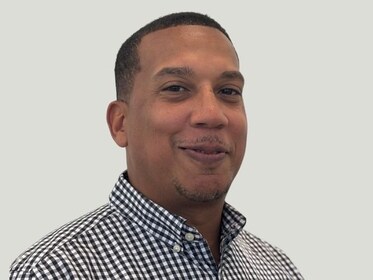 Staff member Jason Perry from ID_fa0ffd078c22