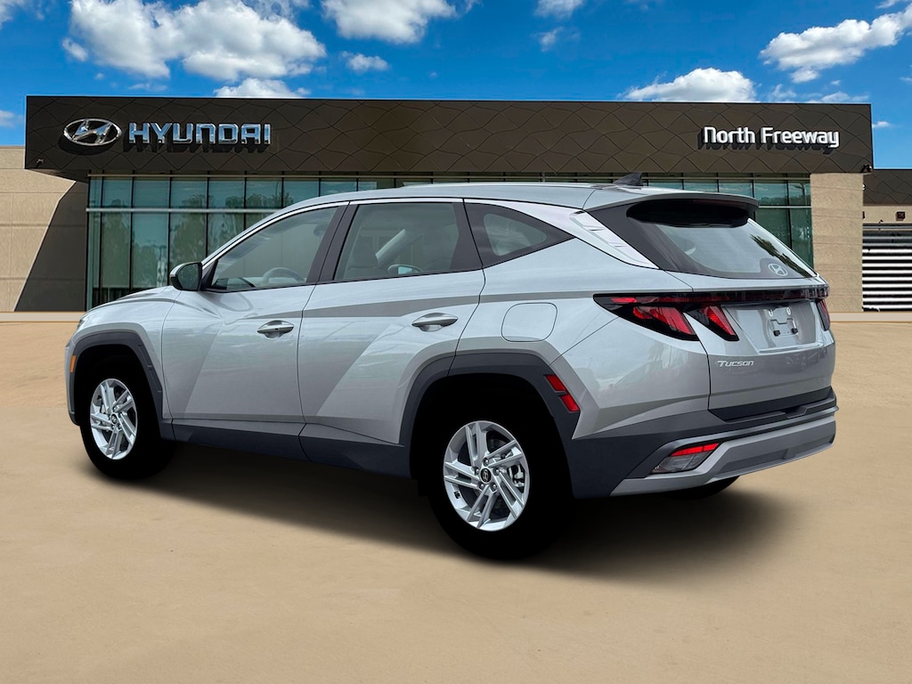 Used 2026 Hyundai Tucson SE SUV